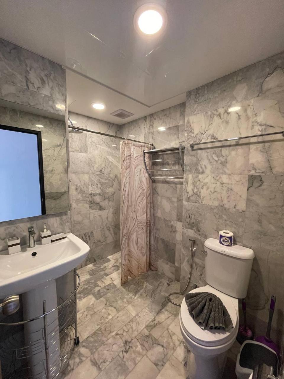 Naiharn Pearl Condo Hotel By Villacarte Nai Harn Zimmer foto