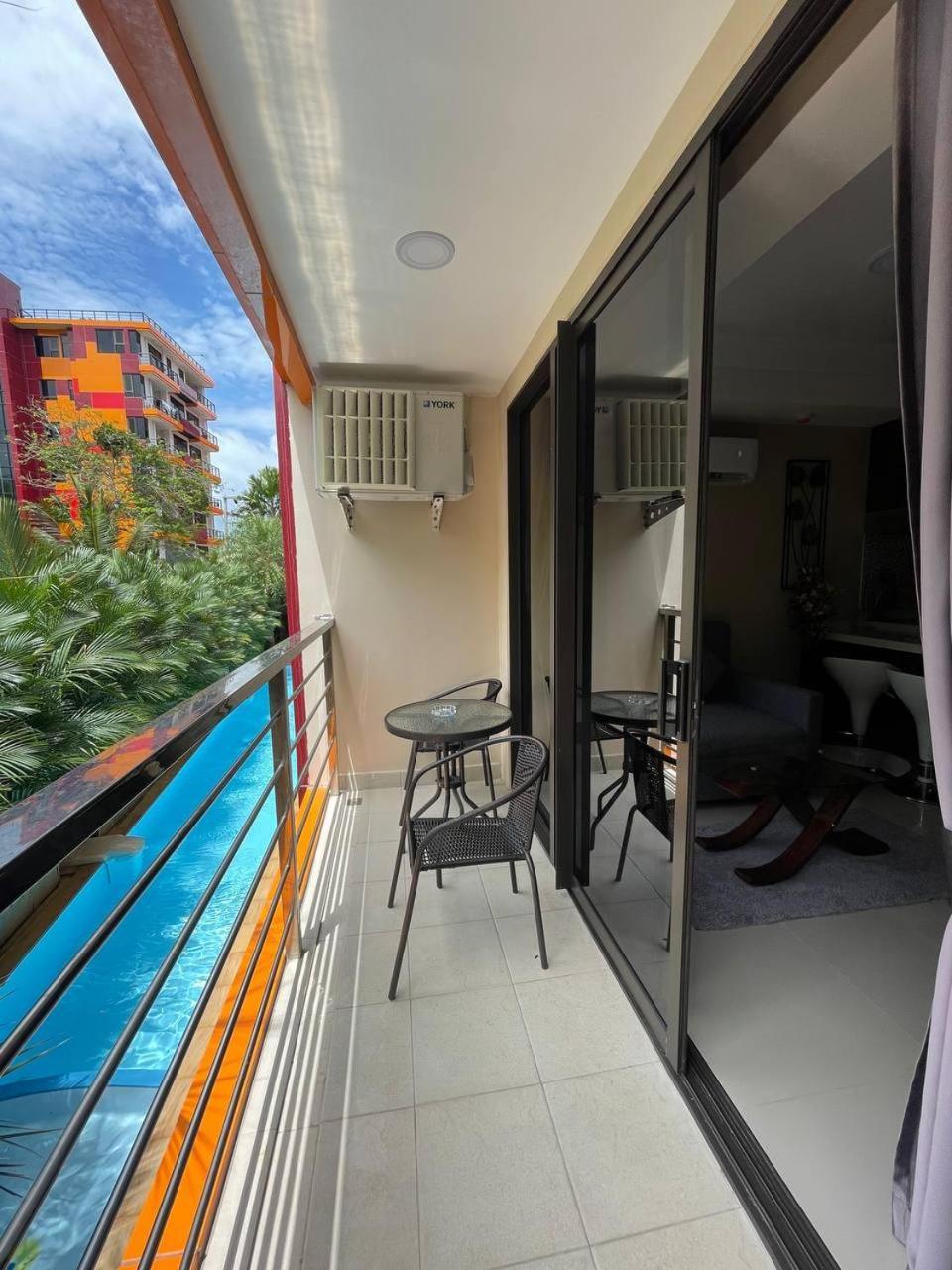 Naiharn Pearl Condo Hotel By Villacarte Nai Harn Zimmer foto